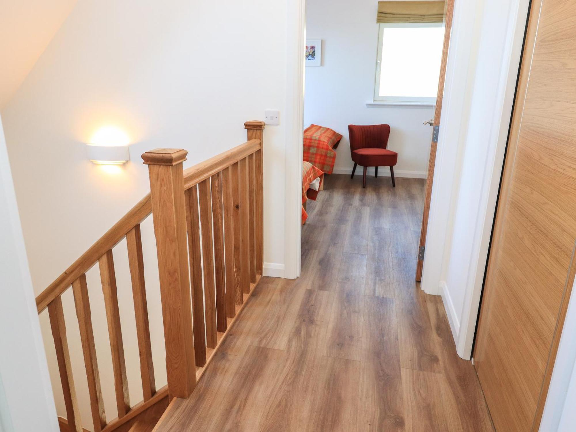 8b Carrigreich Tarbert (Lewis and Harris)